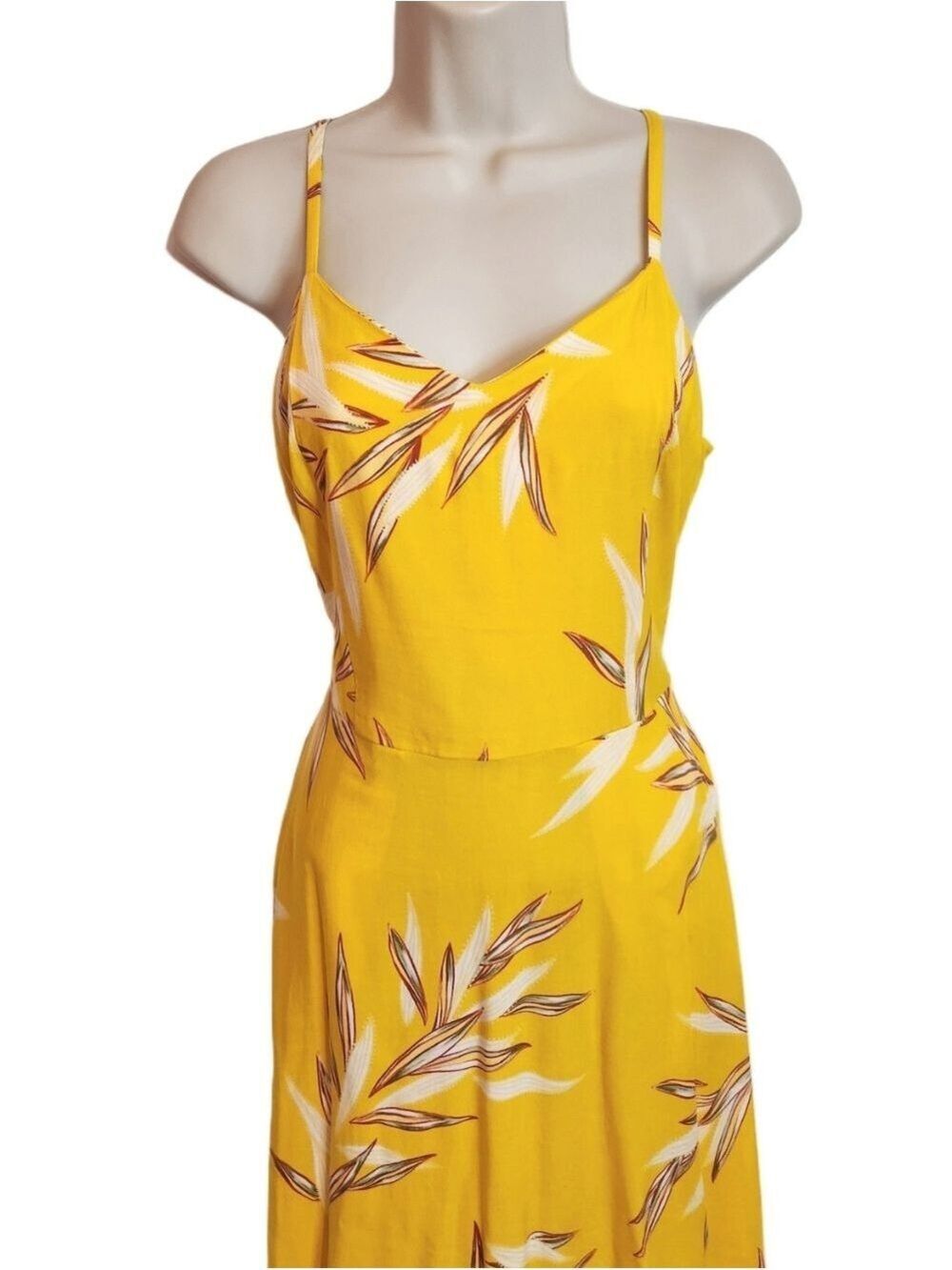 Apt 9 Yellow Floral Spaghetti Strap Fit And Flare Mini Dress Medium - Picture 2 of 9